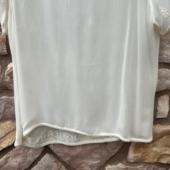 Lucky Brand Embroidered Sheer Blouse Top Short Sleeve Size XL Boho - Picture 7 of 8